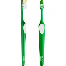 TePe Nova Soft Οδοντόβουρτσα Χρώμα Πράσινο, 1 τεμάχιο